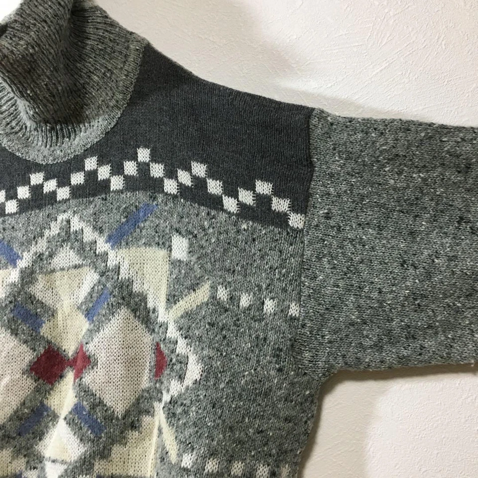 Suéter Vintage Años 90 Manga Larga Estampado Talla L de Japón Foto 4 de 4