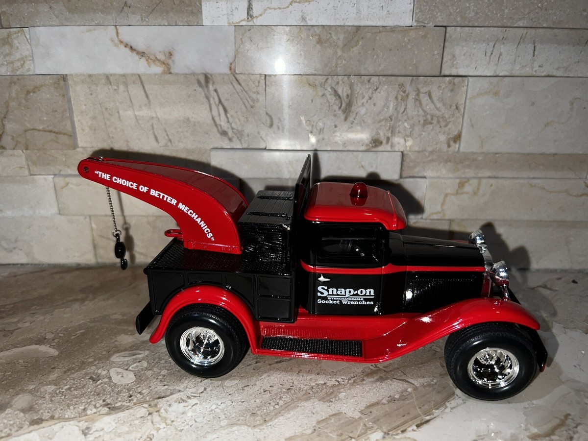 スナップオン】ミニカー 希少 モデルA レッカー Snap-on ミニカー