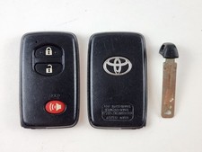 Original Toyota Shell For Smart Key Oem Fob No Electronics Case Only 3-button Us Original Toyota Shell For Smart Key Oem Fob No Electronics Case Only 3-button Us