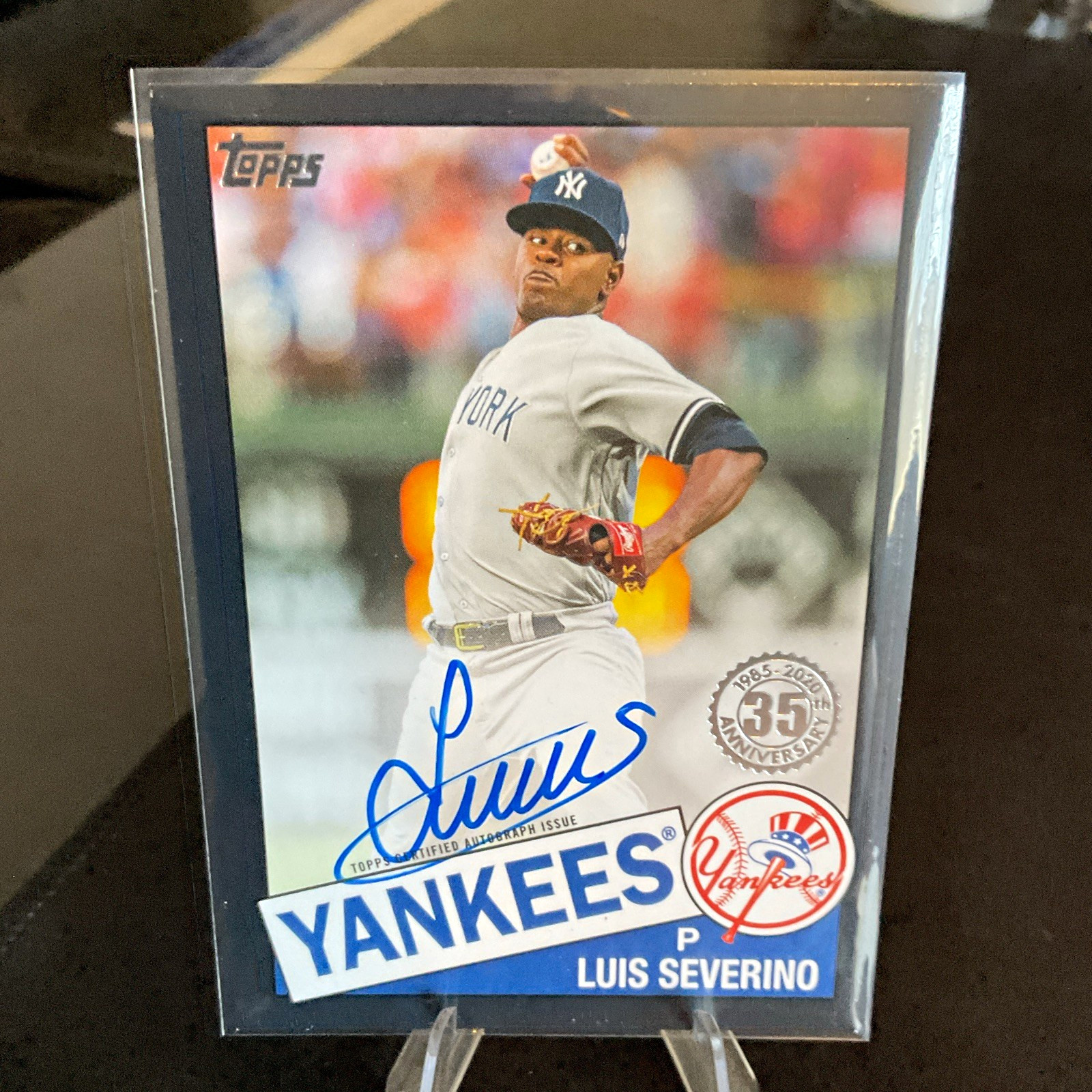 Topps 2020 1985 Autographs Luis Severino #85A-LS Black /199 Yankees
