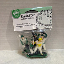 Wilton Baseball Players Cake Topper Set 6pc Plastic 2 1/8-2 3/4 in