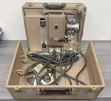 Kodak Pageant Sound Projector 16mm Movie Film Projector w/ Case  Power Cord