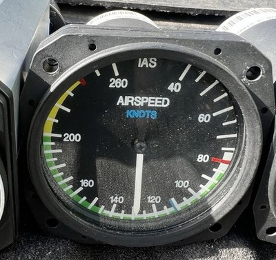 Beechcraft-Style Airspeed Indicator (IAS)   Knots   Flight Simulator Only