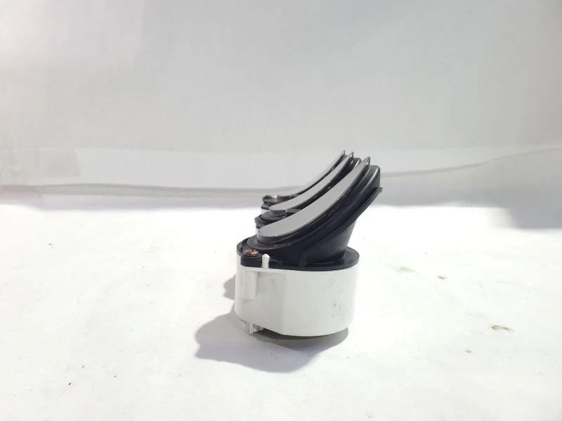 Mitsubishi 3000GT 1993 OEM calibre central VR4 MB604752 Foto 4 de 4