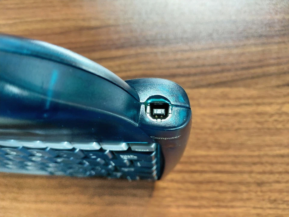 AlphaSmart 3000 Portable Digital Word Processor/Typewriter w/Cord - Works Great - Image 4 of 4