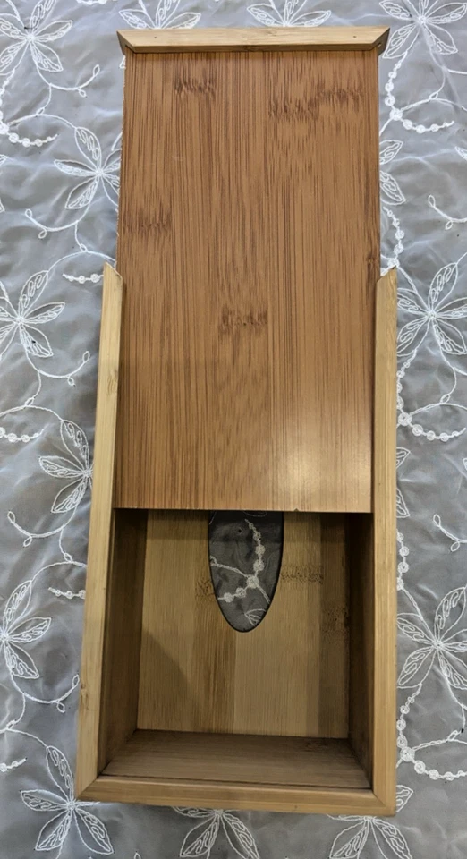 Rectangular Bamboo Floral Tissue Box Cover, Water Resistant Facial Tissue NWOT - Image 4 of 4