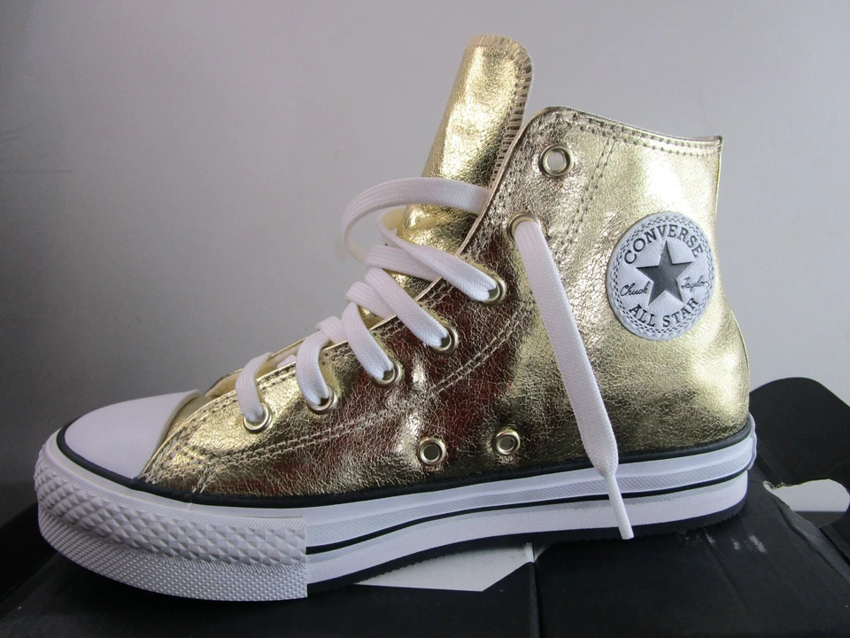 Converse Boys Size 4.5 Gold White  slip on Hi top Shoe 670546C - Image 4 of 4