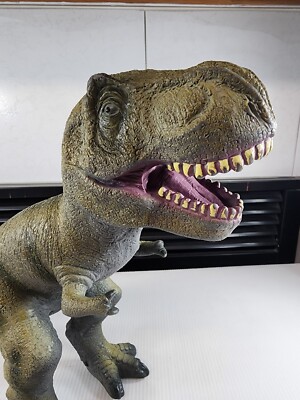 Toys r Us Maidenhead Tyrannosaurus Rex T-Rex Rubber Dinosaur