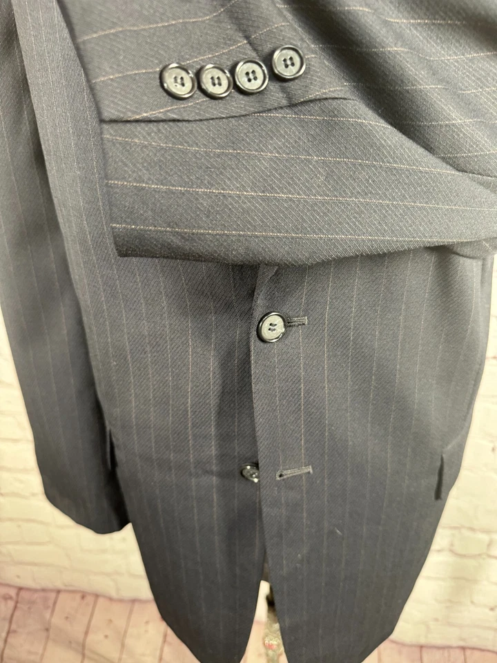 JEFFREY BANKS Mens Navy Blue Pinstripe Pleated 2pc Suit 44R Jacket 36x32 Pant - Image 4 of 4
