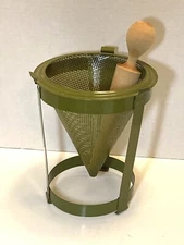 Vtg Olive Green Colander Strainer With Stand And Wooden Pestle 