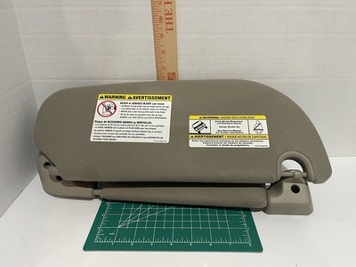 7L1Z-7804105-BA Ford Lighted Sun visor New Open Bag See Photos For Condition