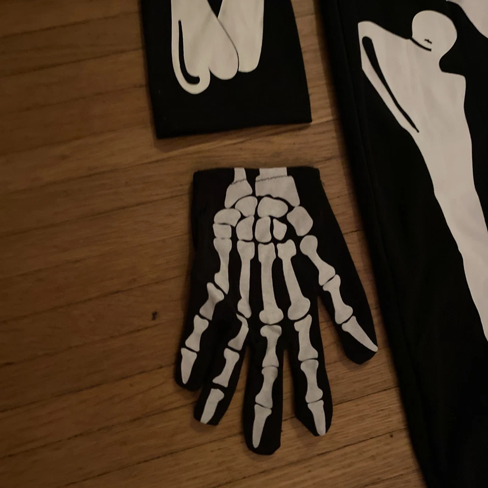 Disfraz Esqueleto Halloween Conjunto Pijama Cuerpo Completo Juvenil Por H&M Talla 10-12Y Foto 3 de 4