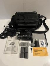 Canon Vixia HV30 MiniDV High Definition Camcorder Video W/remote & Cleaning Kit