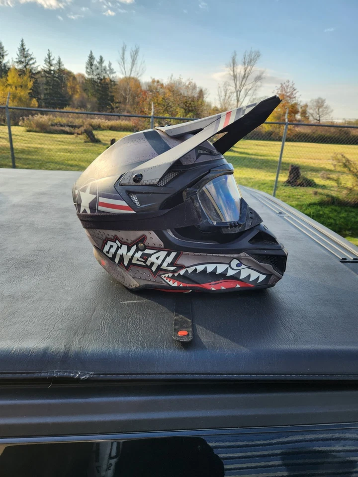 Casco O’Neill 5 SRS Wingman Foto 2 de 4