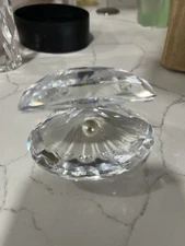 Swarovski Crystal Oyster Clam Shell with Pearl Retired