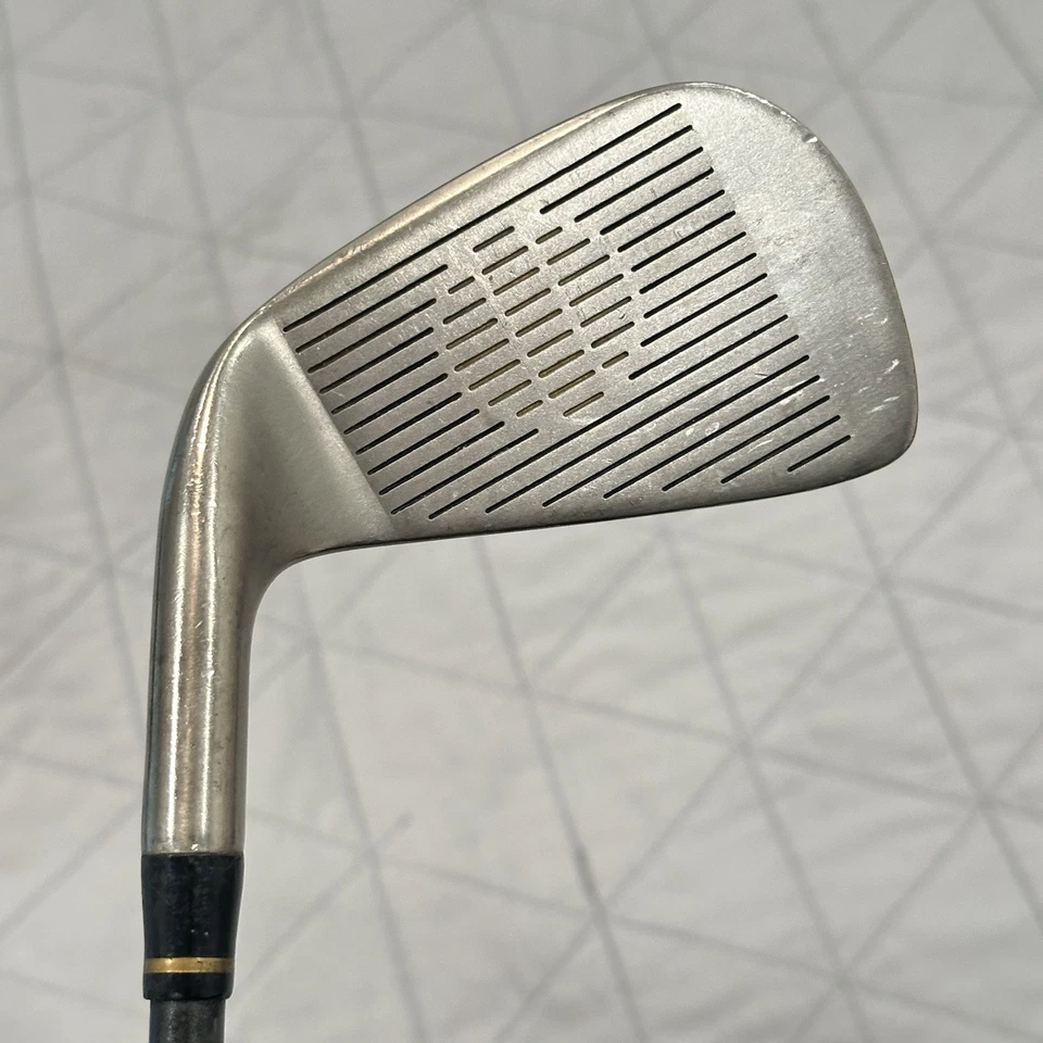 Tommy Armour Ti 100 Pure Titanium 5 Iron Armour Ti 100 Regular Graphite 38.5” RH - Image 4 of 4
