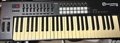 Novation Launchkey 49 MK2 USB  Keyboard Controller (Black) Used  see desciption