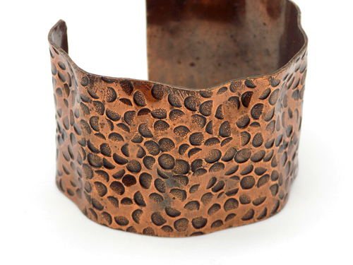 Vintage breites gehämmertes Kupfer Armreif Armband Welle Brutalist gepunktet Punkte - Bild 3 von 5