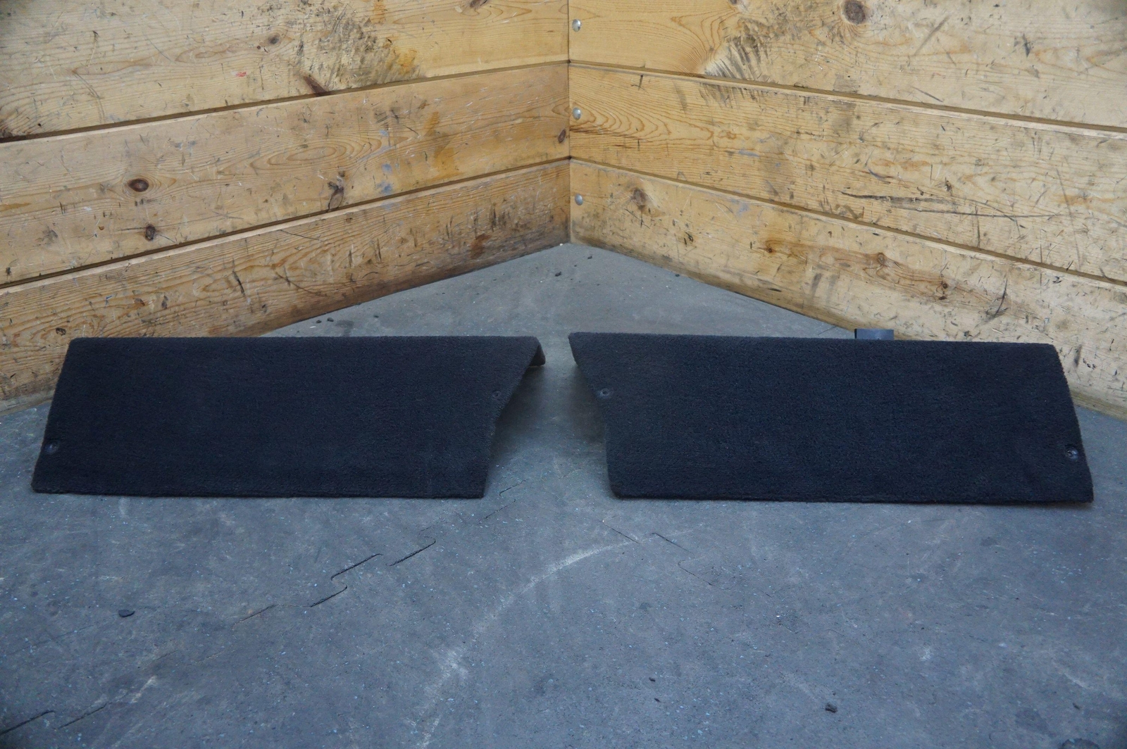 Set Of 2 Rear Station Cover Bulkhead Wall Black Carpet Oem Ferrari 360 Modena 03