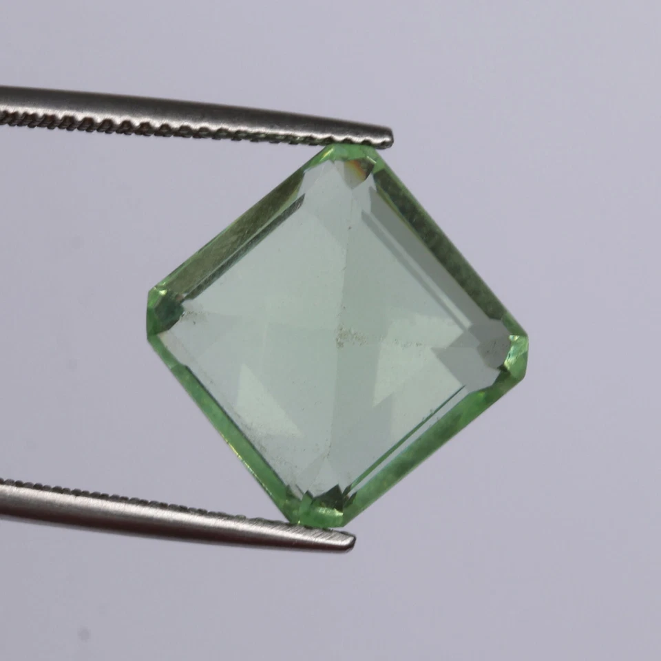 15 Carat Square Cut Light Green Color Lab Created Amethyst Gemstone For Jewelry - Image 4 of 4