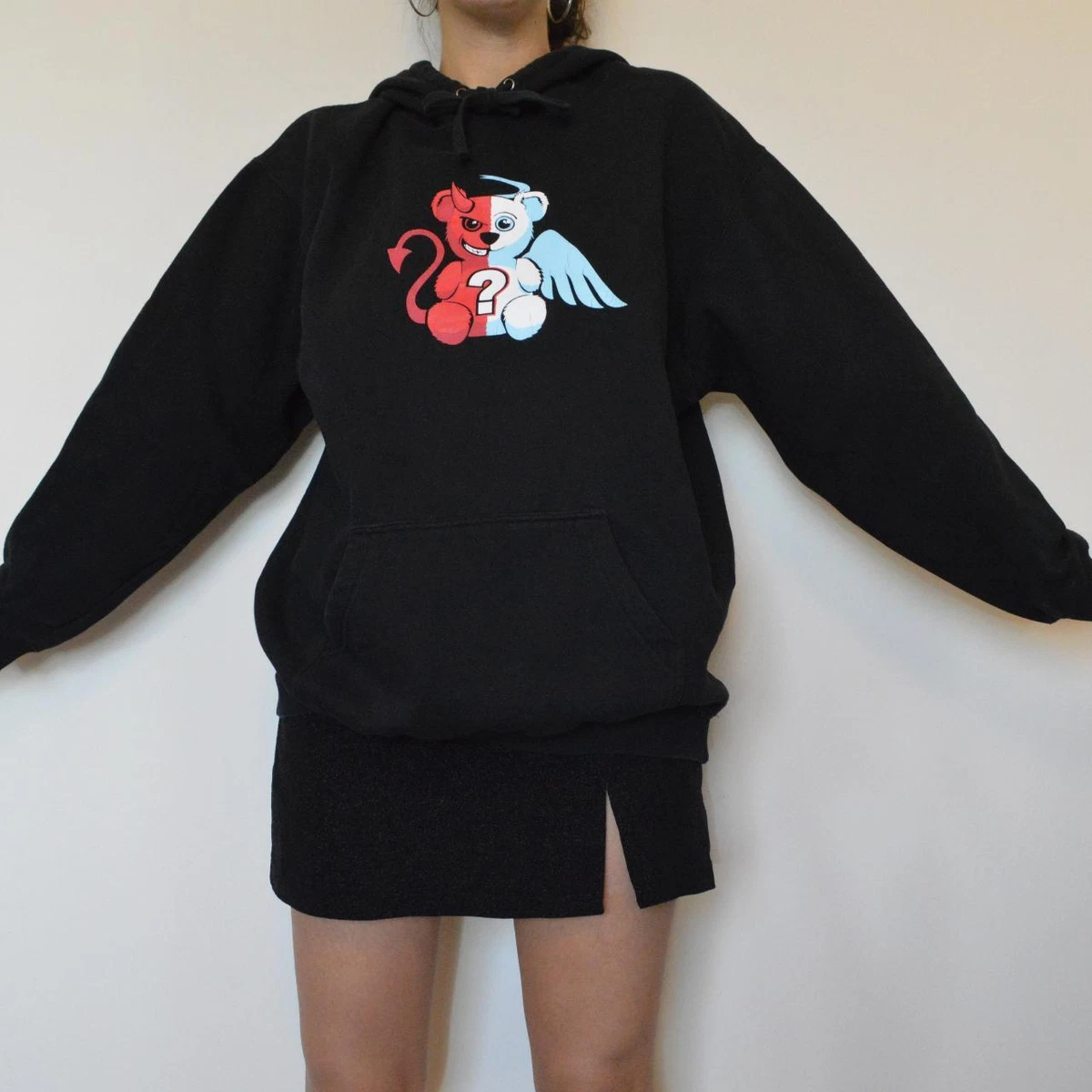 クーポン利用で1000円OFF TRIANGLE2 Tenshi Devil Bear Hoodie