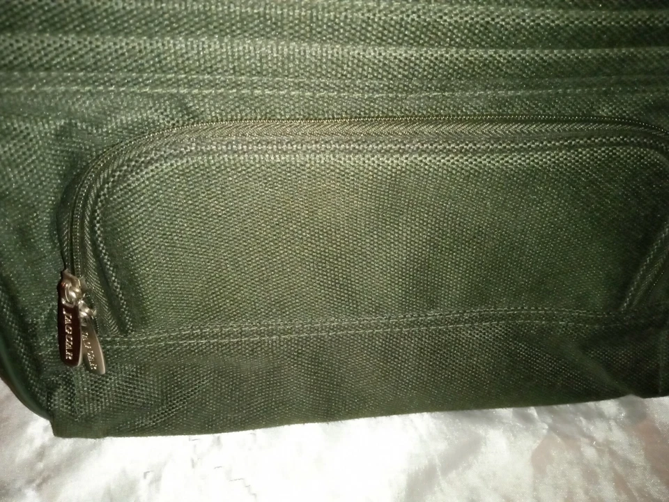 BOLSO DE VIAJE PEQUEÑO JC PENNEYS JAGUAR VERDE OSCURO BOLSO DE HOMBRO Foto 4 de 4