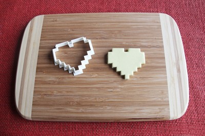 8 Bit Heart Cookie Cutter Biscuit Stamp Fondant cutter Old School Video Games