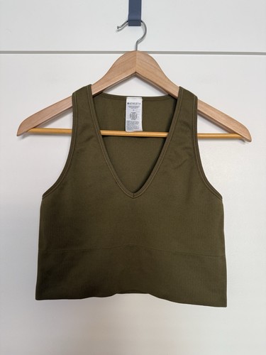 Camiseta sin mangas Athleta Aurora sin costuras cuello en V verde oliva acanalada talla M deporte gimnasio yoga