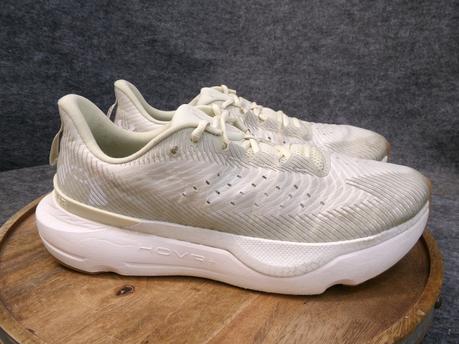 SAOLA Scarpe da corsa Under Armour UA Infinite Pro beige 3027190 200 da uomo taglia 12 5 US