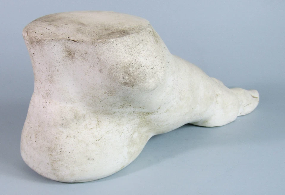 MICHELANGELO's DAVID FOOT SCULPTURE Vintage Plaster Pop Art Statue Wall Hanging - Image 4 of 4