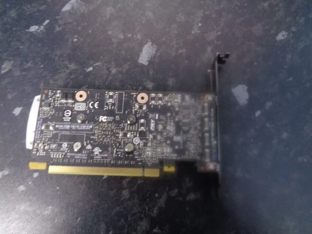 PNY NVIDIA Quadro P620 2GB DDR5 PCI-E 3.0 Graphics F/H Video Card VCQP620ATX - Image 3 of 3