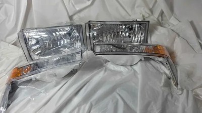 Headlights For 00-04 Ford Excursion 99-04 Ford F-250/350/450/550 Super Duty Pair