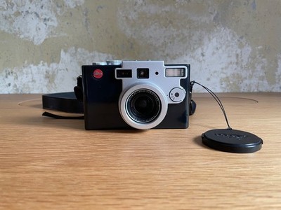 Leica Digilux 1 - Kultige CCD-Kamera Vario-Summicron Objektiv
