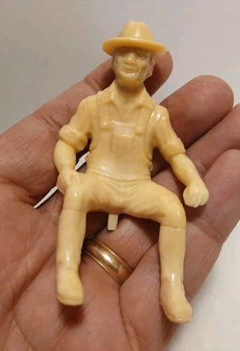 VTG 1950s Marx Plastic Farm Tractor Farmer Driver In Overalls Figure 3.5"