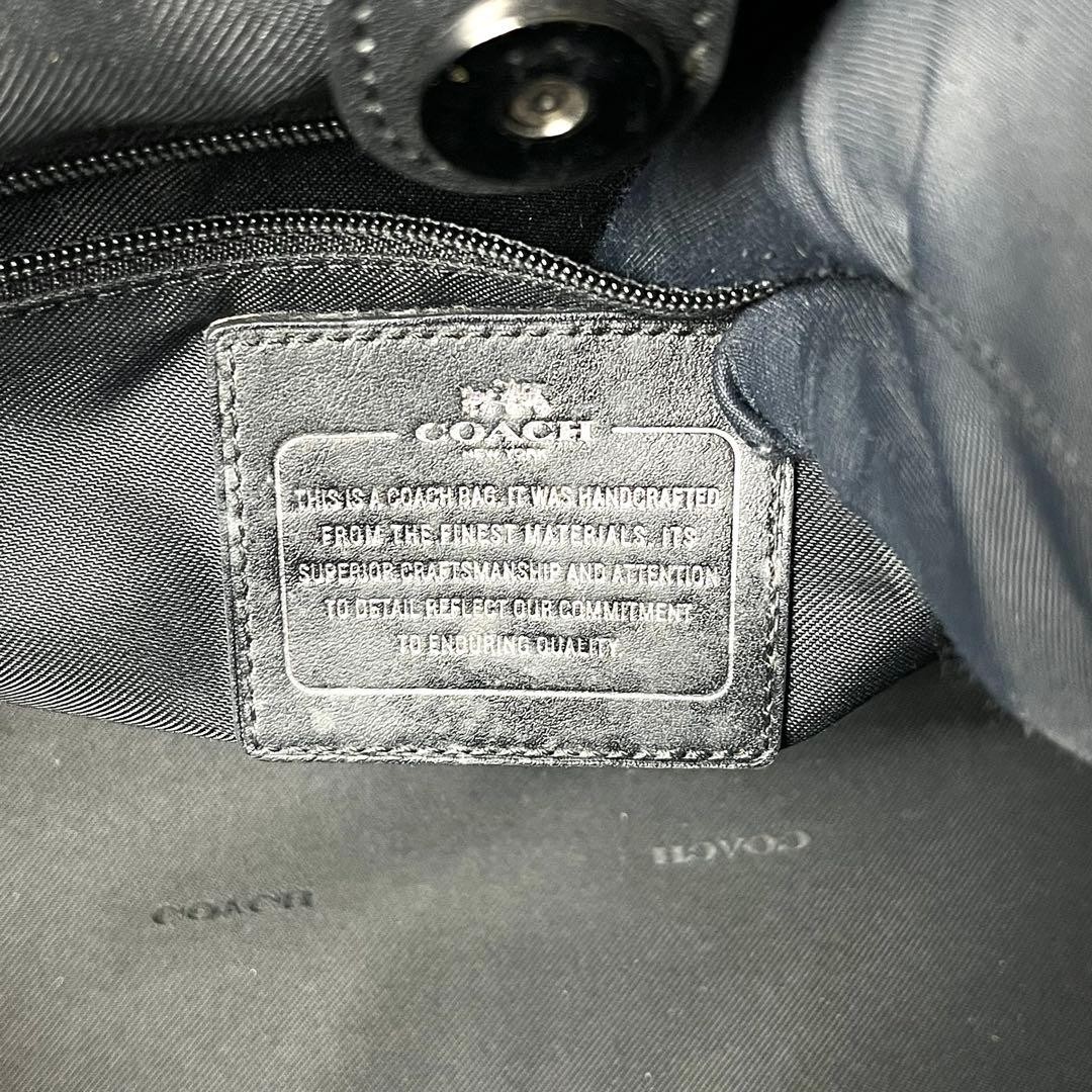 COACH rare Beautiful  Tote Bag Python Embossed 37… - image 10