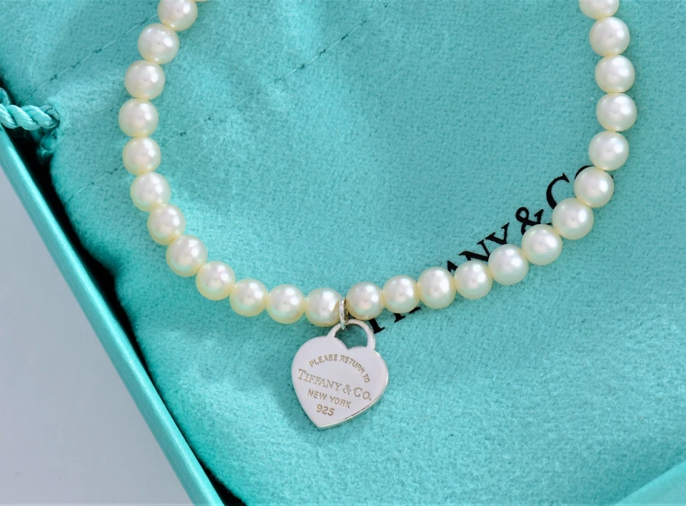 Pulsera de cuentas de 4 mm con dije de corazón de perlas de plata Tiffany & Co de 7,25" Please Return Foto 4 de 4