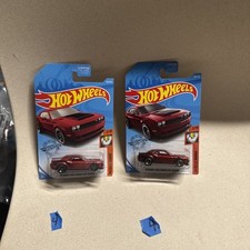 Hot Wheels Super Treasure Hunt and Base '18 Dodge Challenger SRT Demon Set