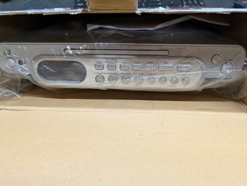 GPX Under Cabinet 10" LCD TV Digital Tuner Timer AM/FM Stereo w/Remote New, Read - Picture 3 of 9