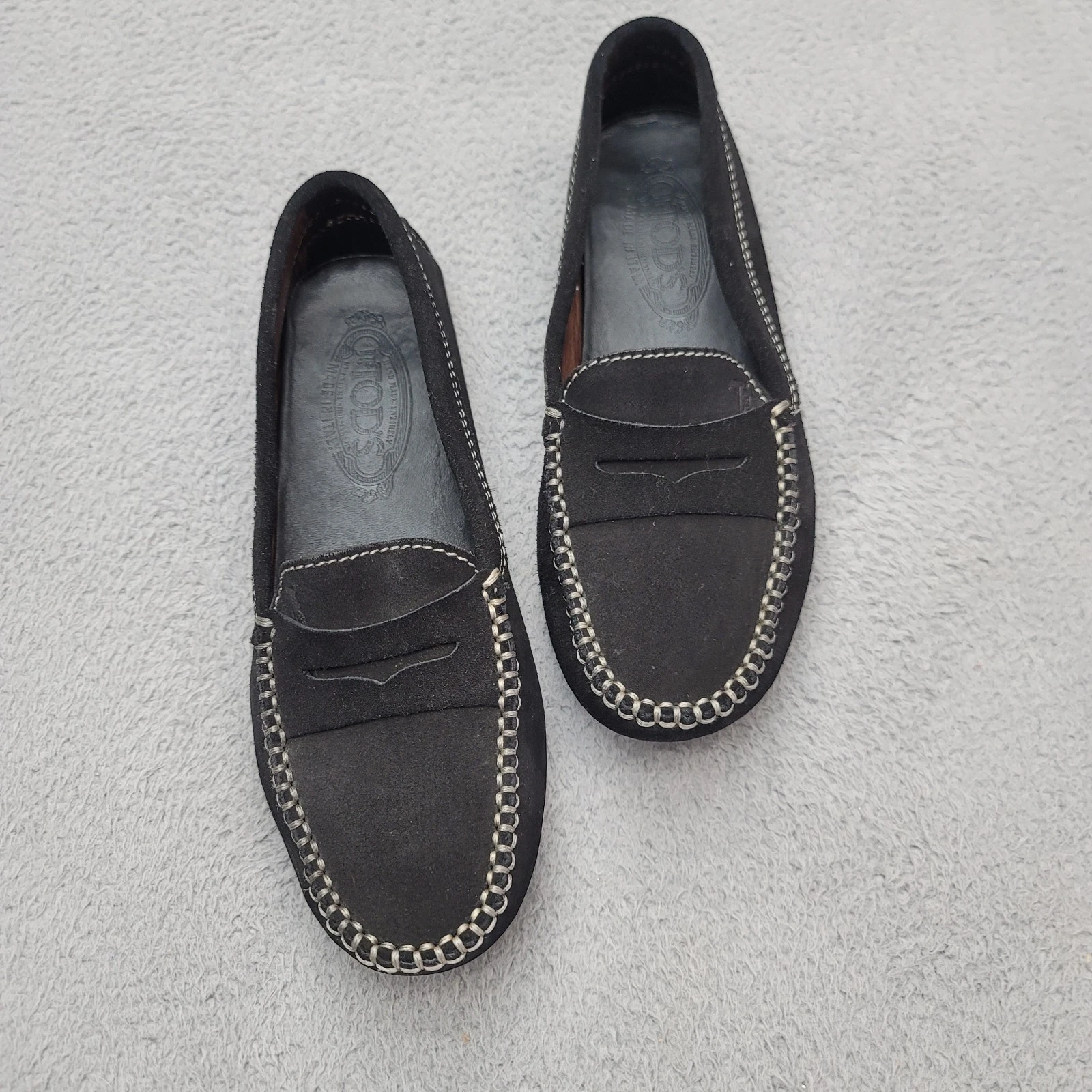 TOD’S Scarpe da donna Tod's 6 5 nere Gommino scarpe da guida in camoscio mocassini basse