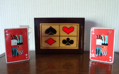 2 jeux 54 cartes HILTON Mc Connico pour Lanvin coffret bois décor carte à jouer - Photo 1/4