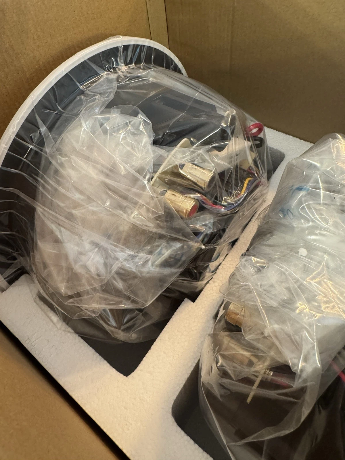 BluCube Pair of Ceiling Speakers Loudspeakers BCK65 Brand New In Box 7