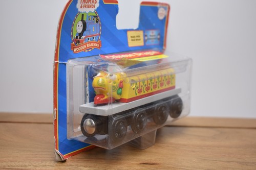 Chinese Dragon Learning Curve Thomas & Friends Wooden Railway Engine Trains New - Picture 9 of 13