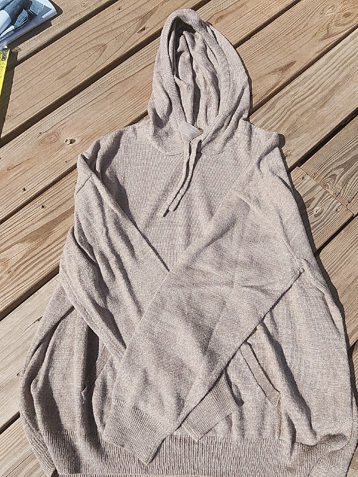 Zuda pull over Light Weight jacket large - image 2