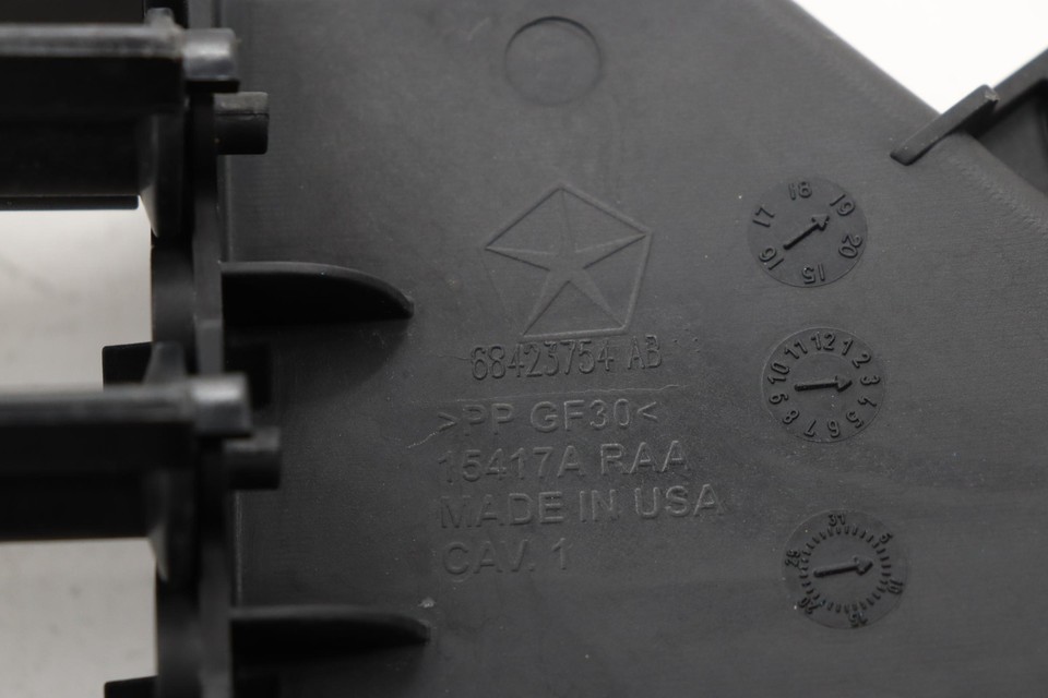 2017 2024 CHRYSLER PACIFICA FRONT BUMPER LOWER ACTIVE SHUTTER GRILL