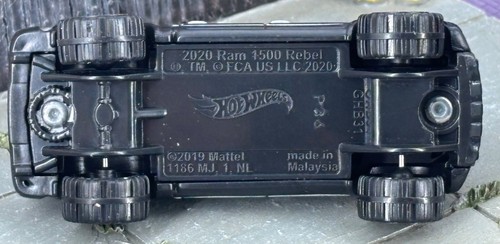 🔥(Loose Hot Wheels) U-PICK Trucks Cars Mainlines BOX SHIPPED Premiums BW’s🔥 - Picture 176 of 678
