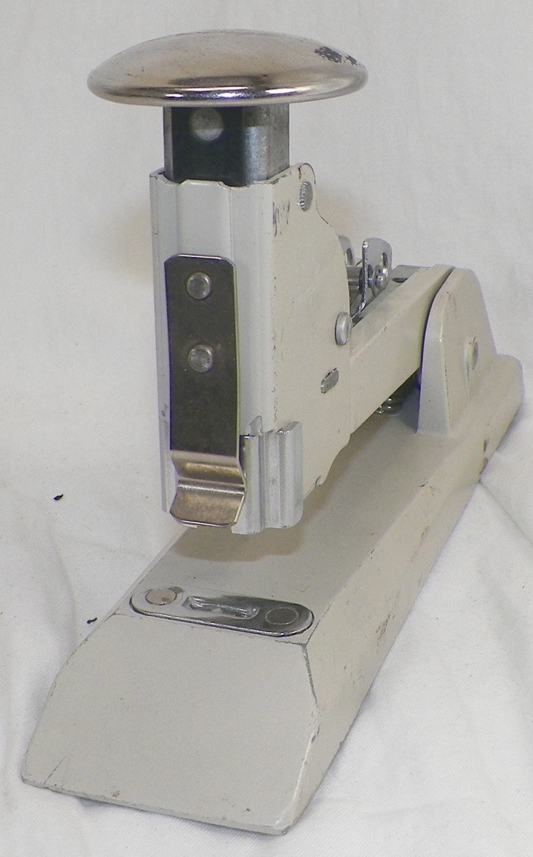 VINTAGE SWINGLINE No 13 STAPLER TAN AND SILVER -A5 | eBay