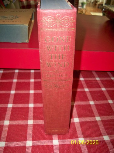 Gone With The Wind Anniversary Edition 1961 with Slip Cover - Picture 4 of 9