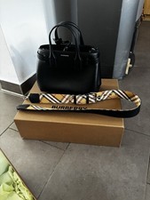 Burberry Damen Tasche Schwarz S Beinahe Neu