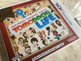 Tomodachi Life Nintendo 3DS Game Complete CIB With Case, Manuals - Tested
