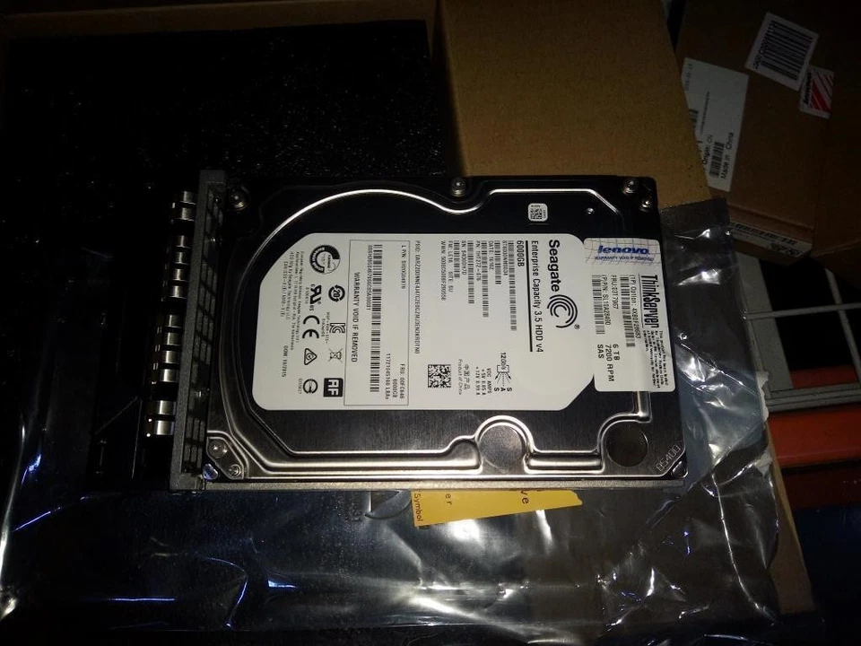 Lenovo 03T7967 6TB 4XB0F28683 ThinkServer 12Gb/s SAS 7.2K 3.5'' Hard Drive HDD - Image 2 of 3
